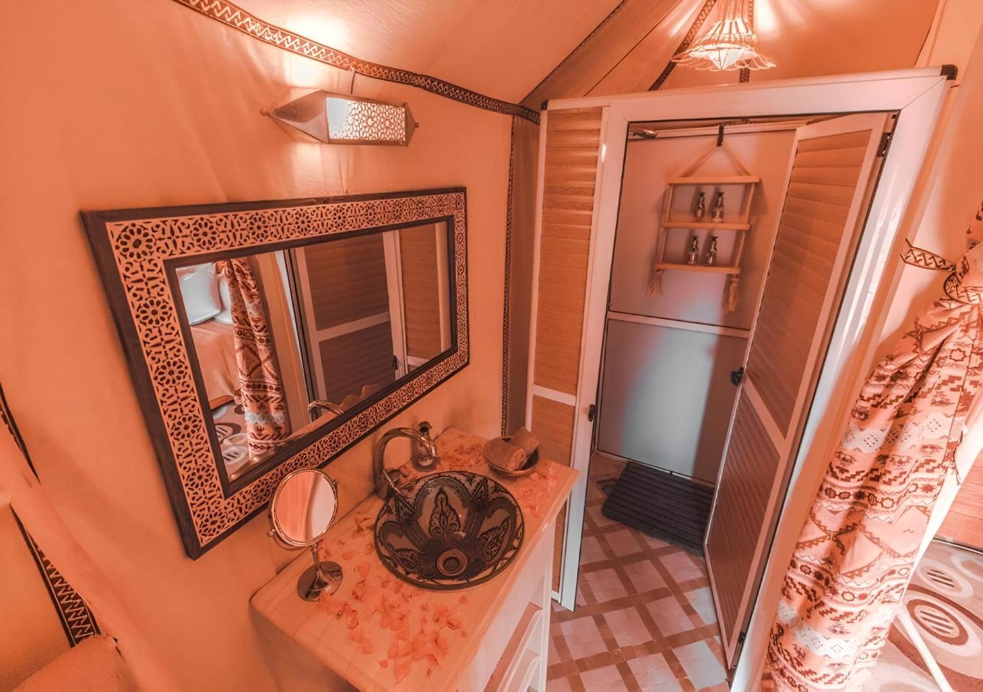 Top Desert Luxury Camp 메르주가 외부 사진