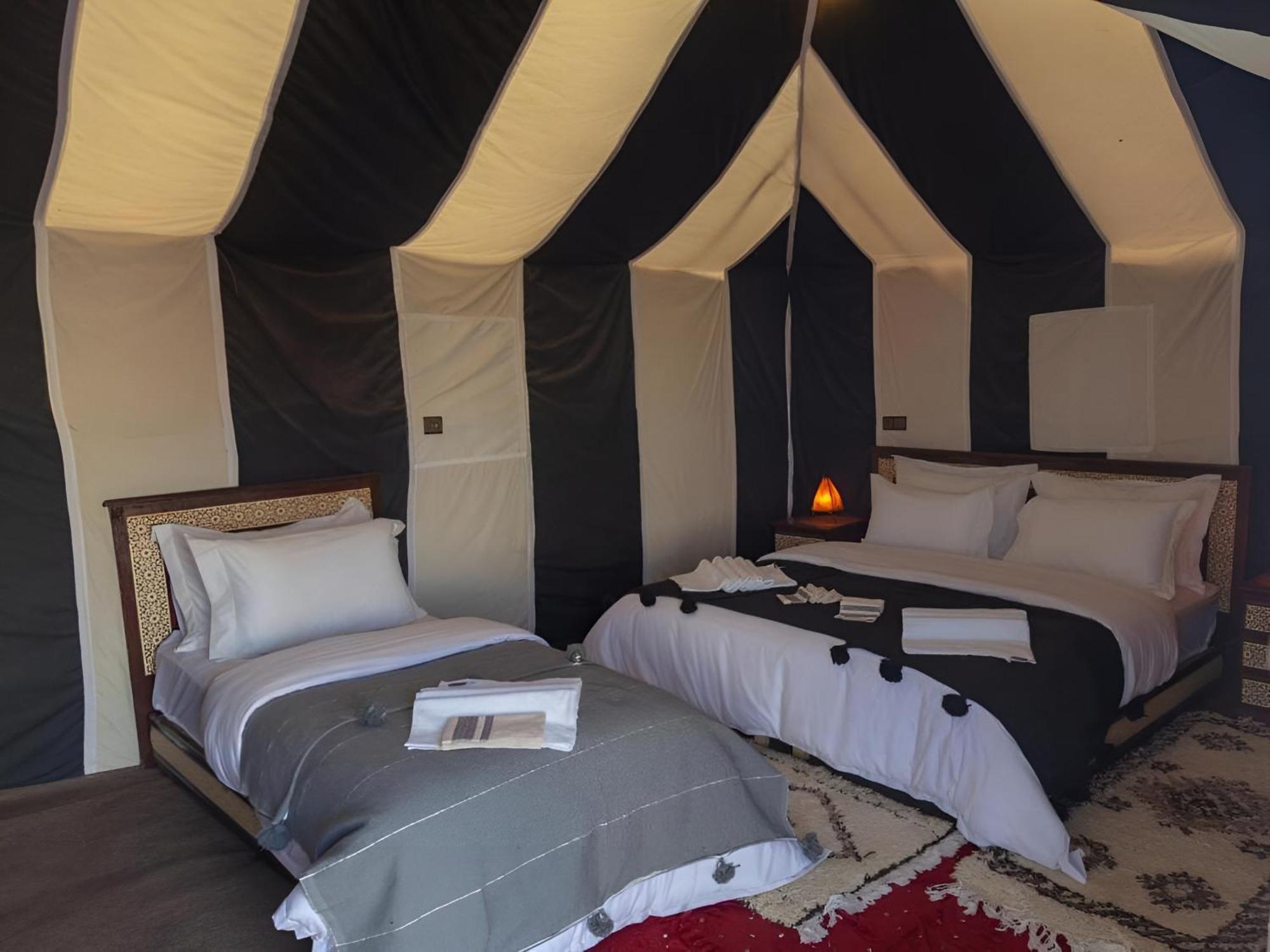 Top Desert Luxury Camp 메르주가 외부 사진